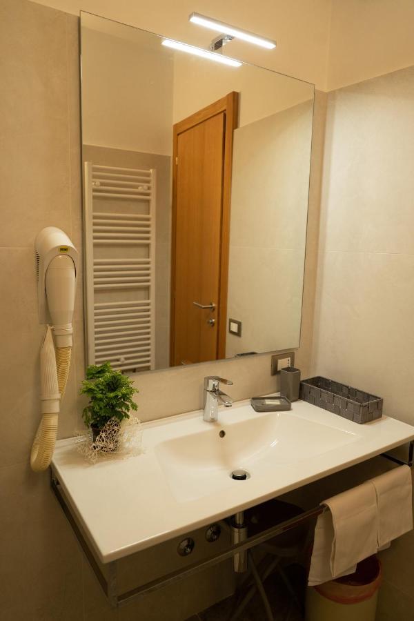 Hotel Europa Dossobuono Εξωτερικό φωτογραφία