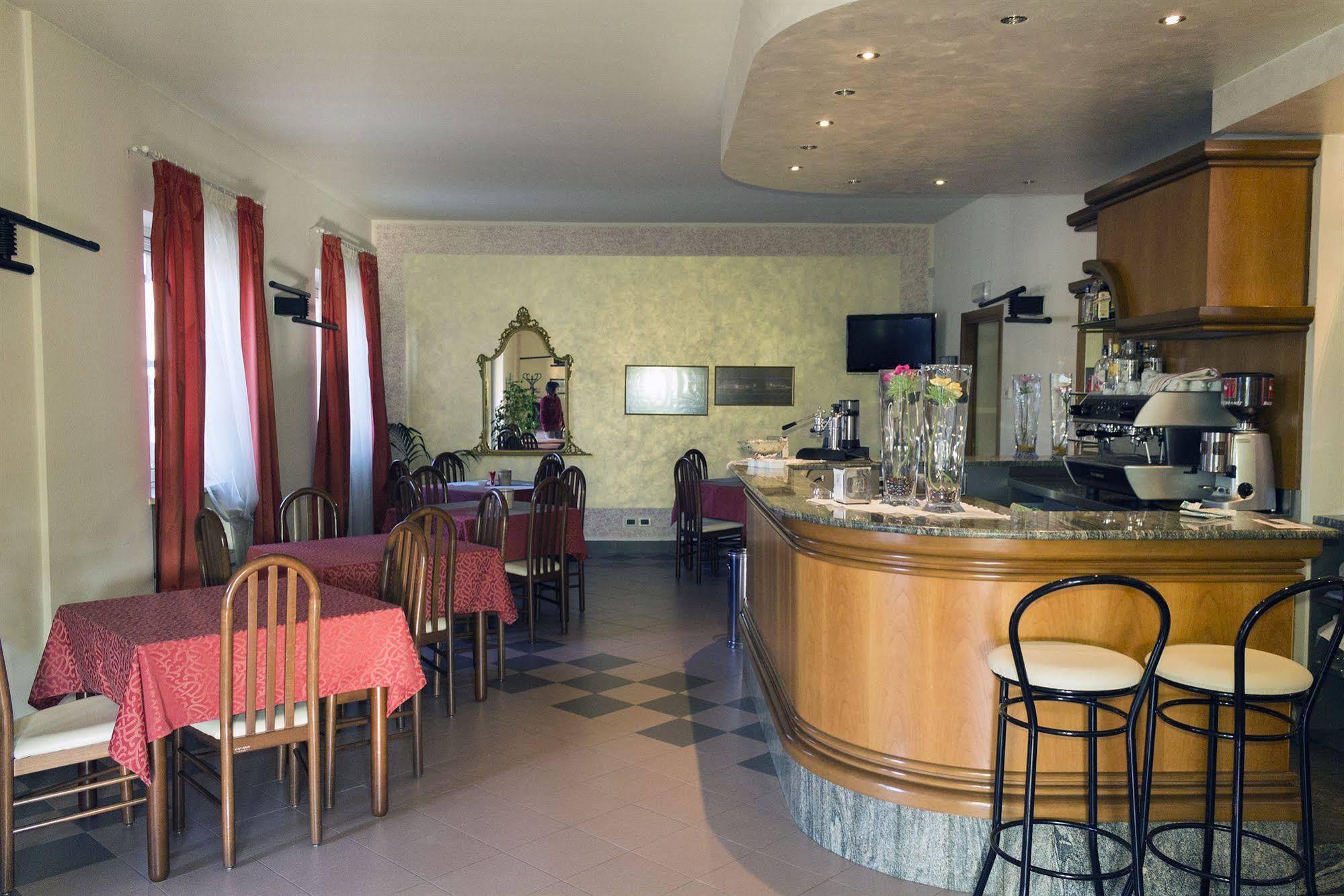 Hotel Europa Dossobuono Εξωτερικό φωτογραφία